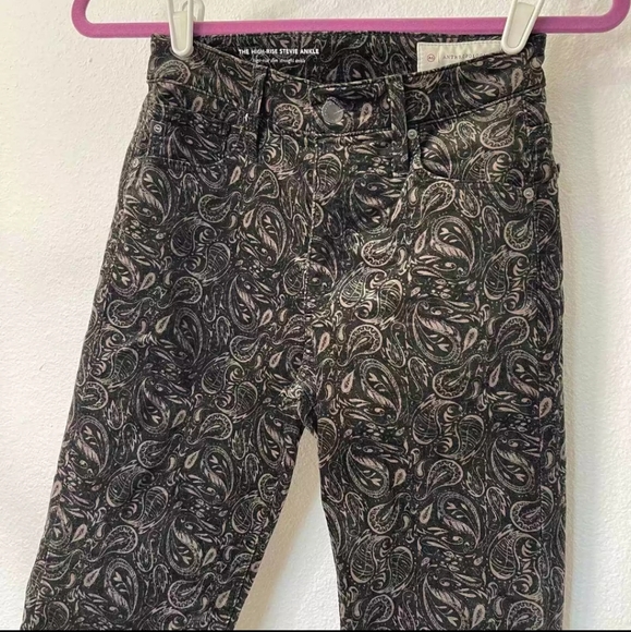 ANTHROPOLOGIE AG Velvet Paisley Print High Rise Stevie Ankle Pants 26R - Picture 3 of 4